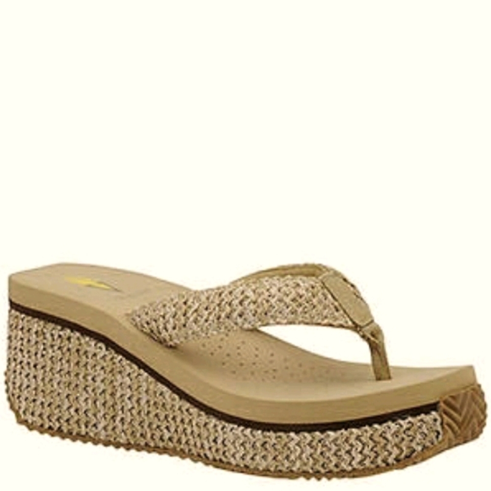VOLATILE Chic Raffia Platform Comfort Sandals